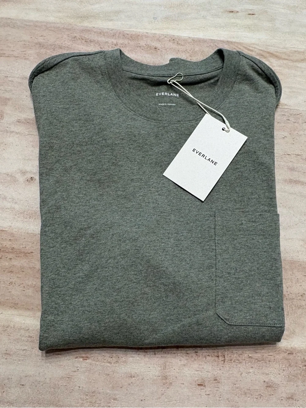 EVERLANE Organic Cotton Pocket Tee Shirt - Picture 7 of 7